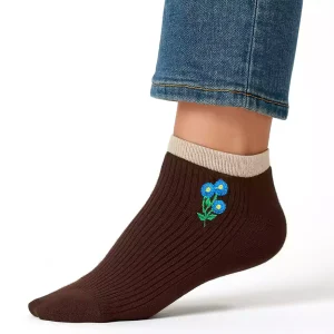 جوراب مچی قهوه ای گلدوزی گل ابی